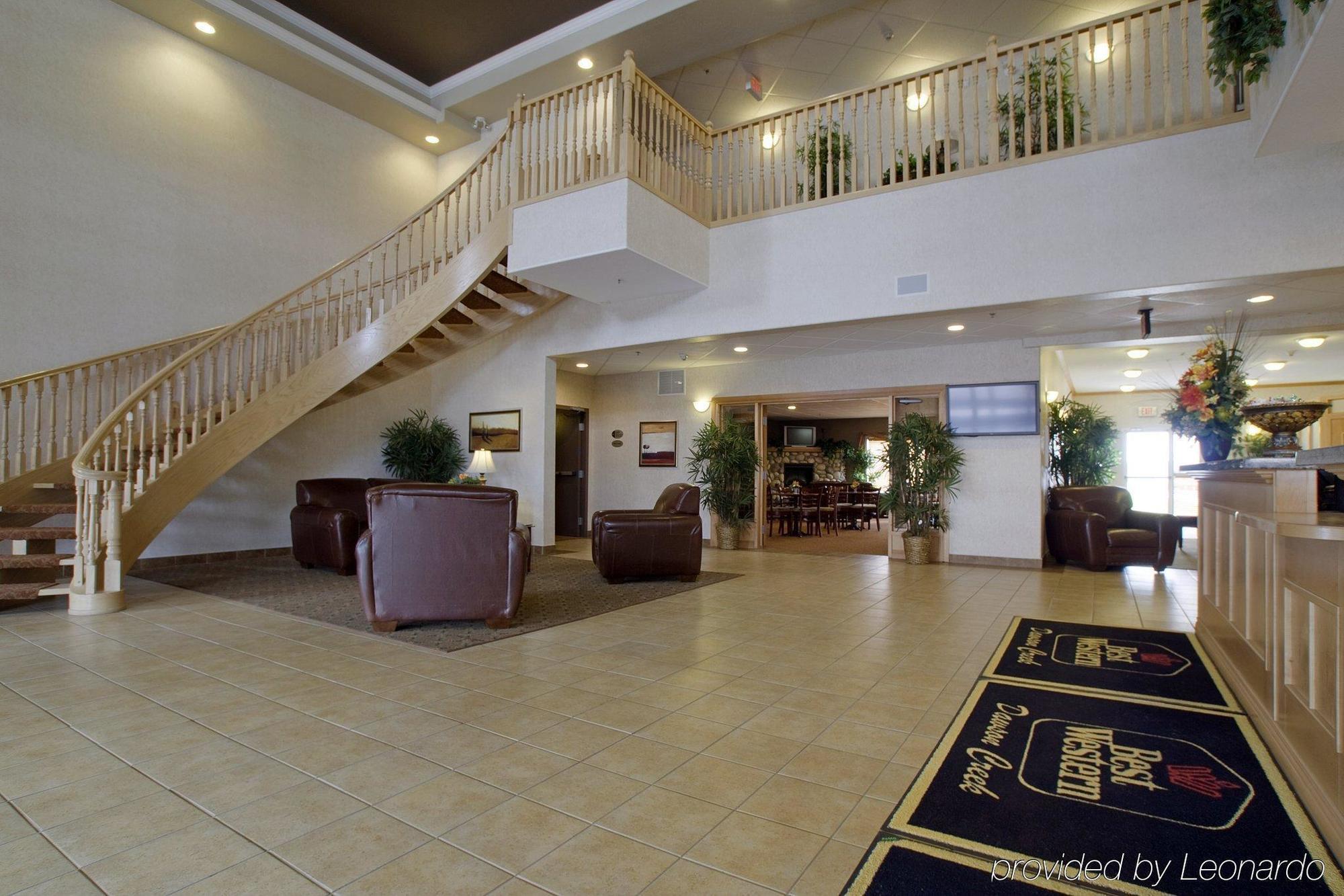 Stonebridge Hotel Dawson Creek Extérieur photo